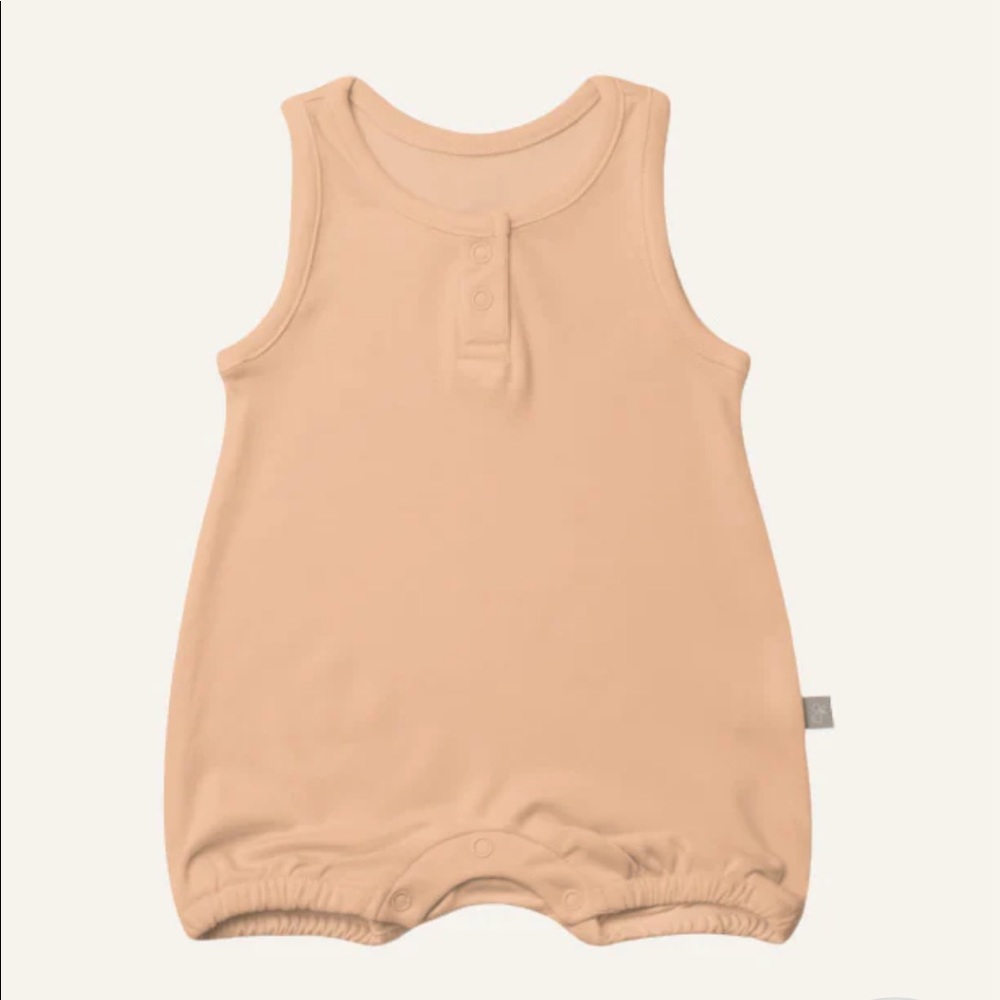 NWT Goumi Romper Poppy
